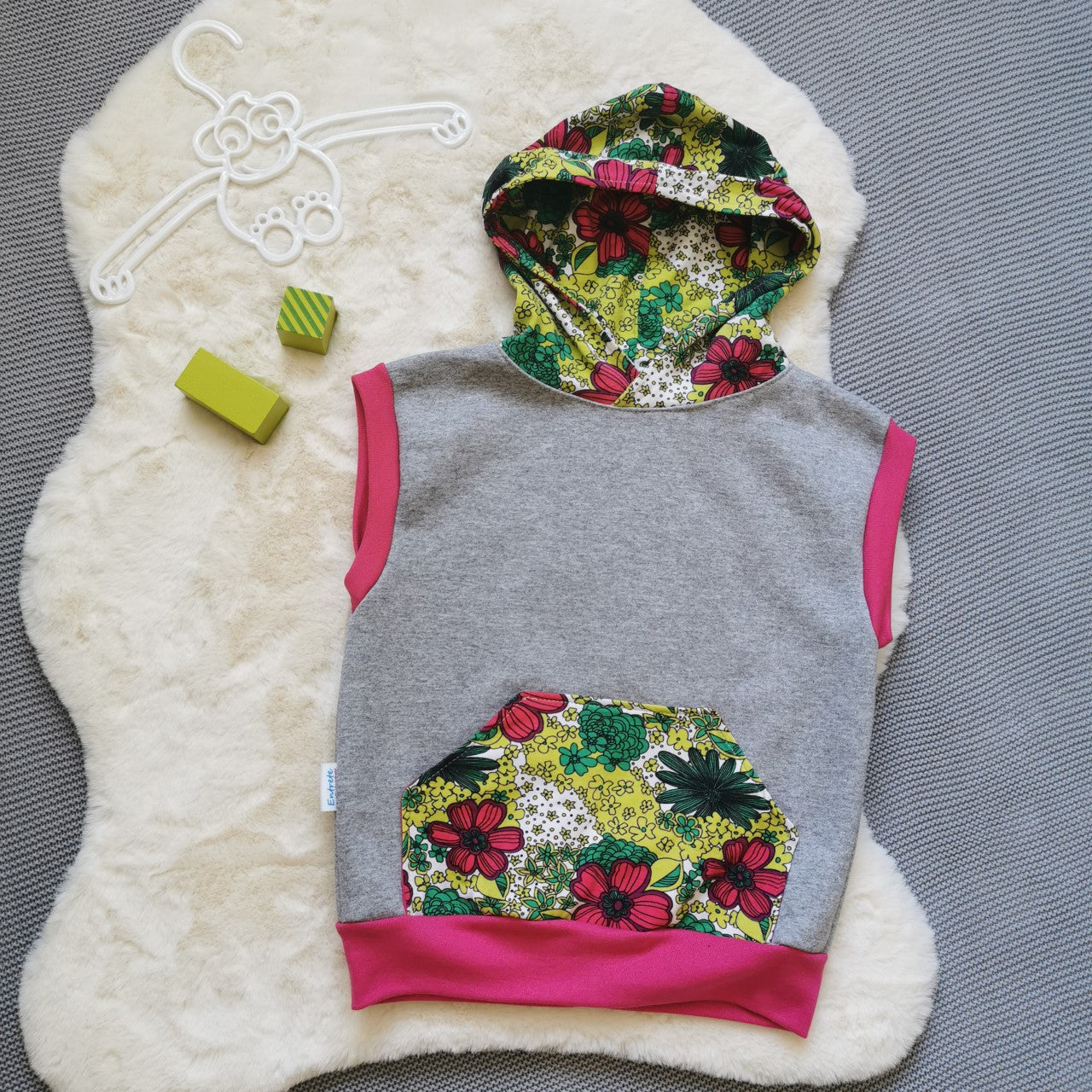 Sleeveless Hoodie - Grey & Flower Power