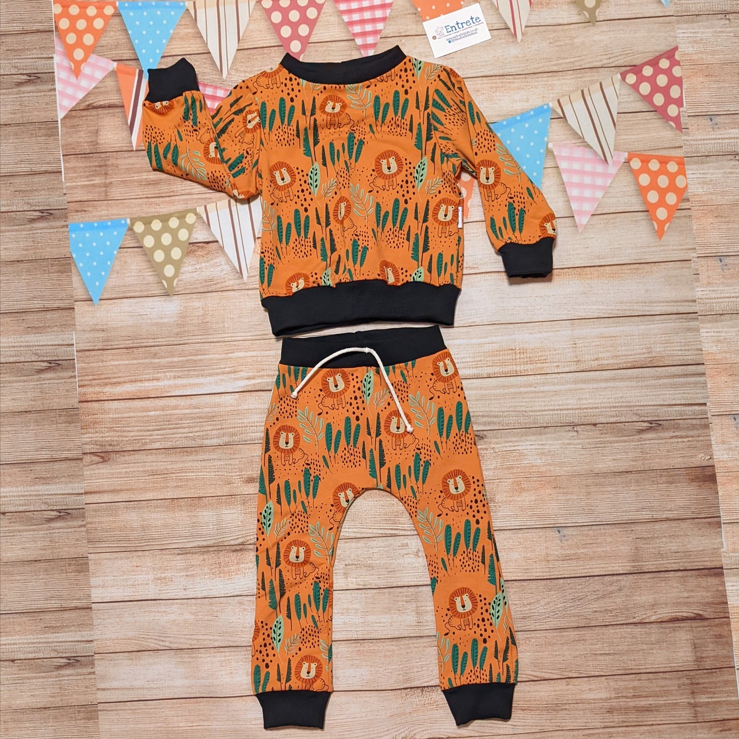 The ferocious Lions sweatshirt, looking roar-some with a pair of matching harem joggers.
